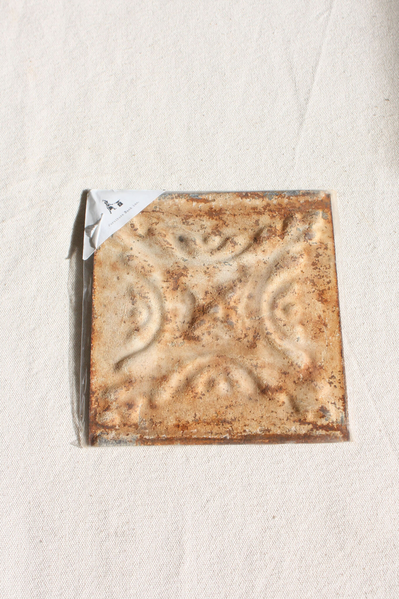 TIN PANEL MINI C-18-c