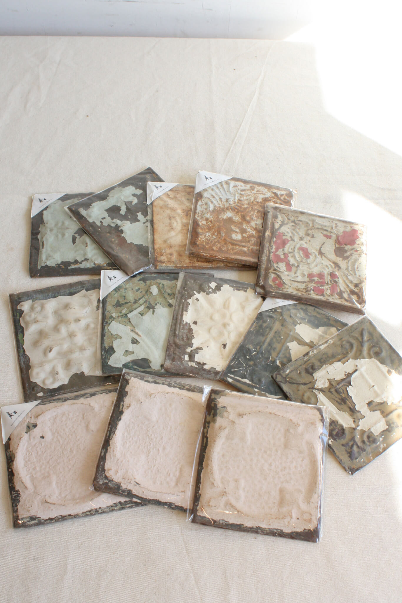 TIN PANEL MINI C-18-c