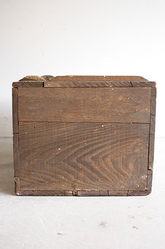 WOOD BOX L-10-56