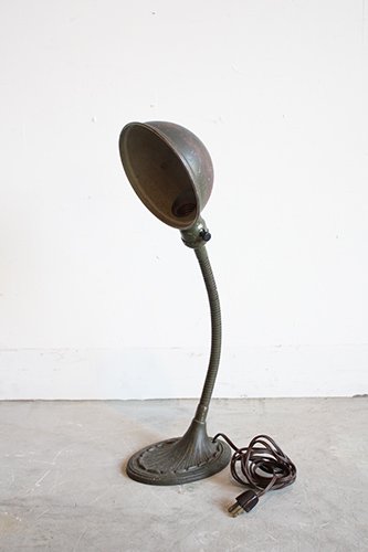 DESK LAMP  L-68-73