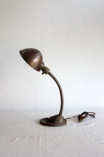 DESK LAMP  L-68-77