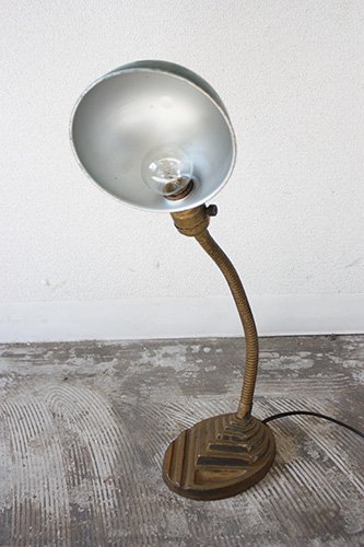 DESK LAMP  L-68-26