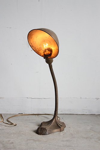 DESK LAMP　L-68-78