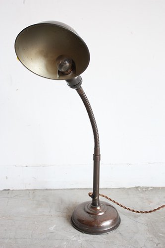 DESK LAMP 　L-68-80