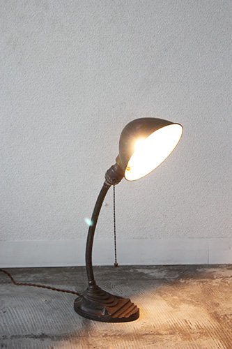 DESK LAMP L-68-29