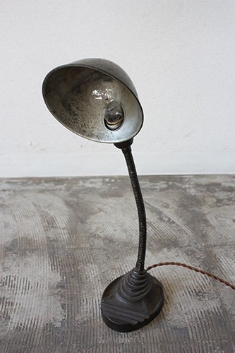 DESK LAMP L-68-28