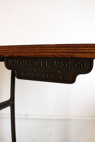 ”W.M,CISSELL MFC.CO”　WORK DESK　A-26
