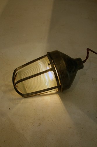 INDUSTRIAL LAMP  D-71