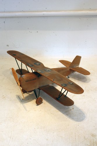 WOOD AIRPLANE TOY  D-90