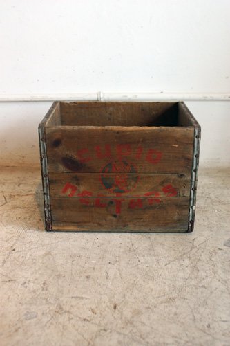 WOOD BOX        H-31