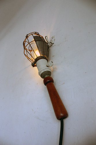 WOOD HANDLE LAMP　E-119