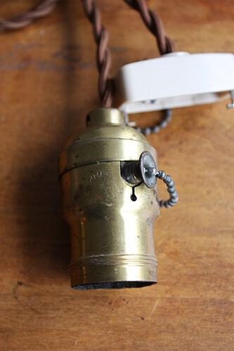 BRASS SOCKET L381-c