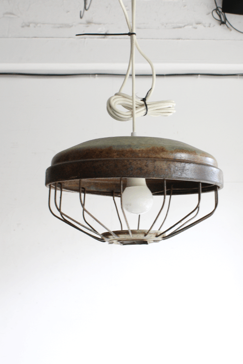 IRON SHADE LAMP　L-69-b