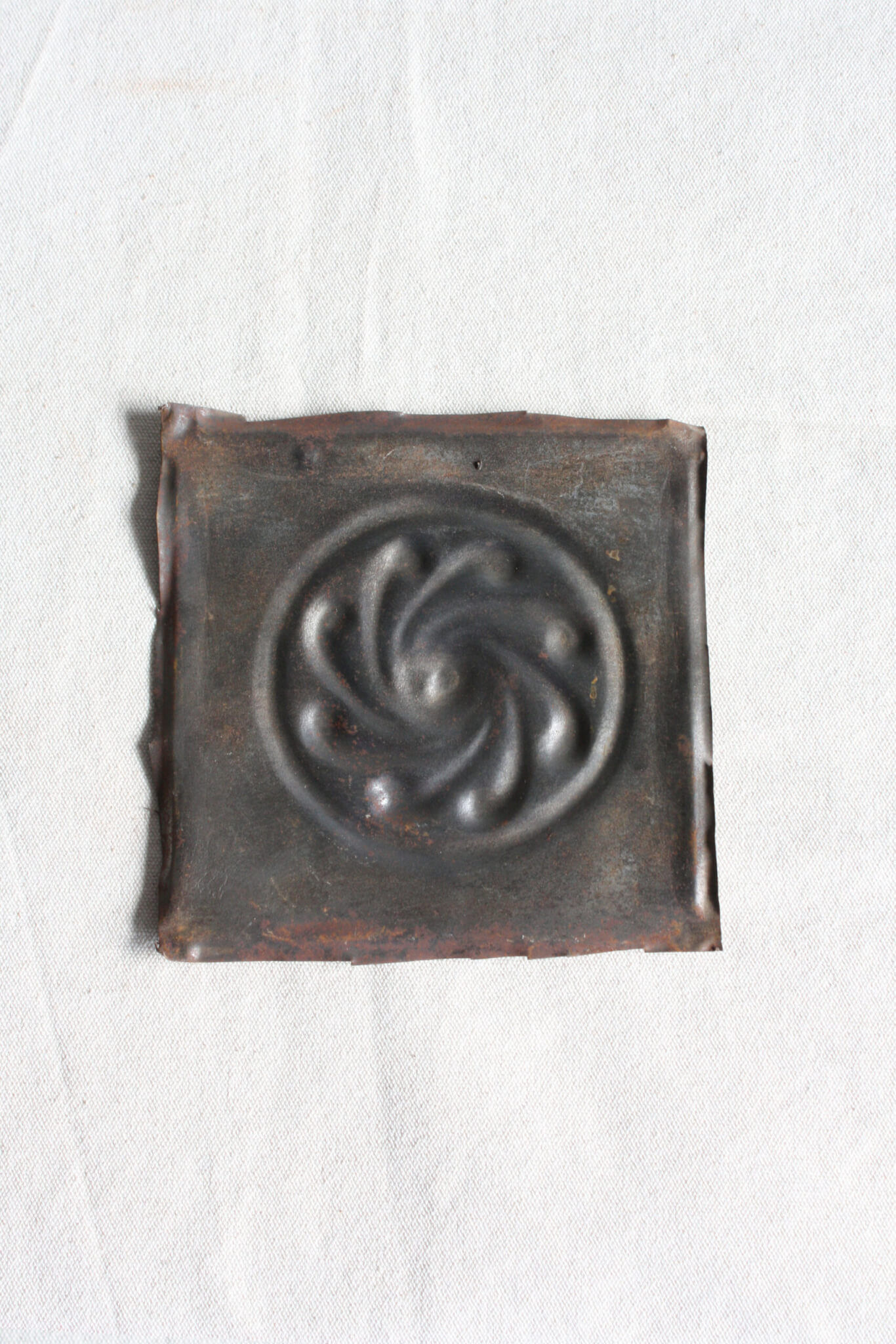 TIN PANEL MINI C-18-2